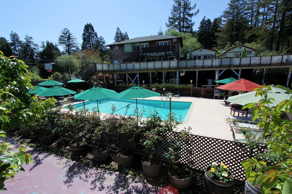The Woods Hotel - Gay Lgbtq Cabins Guerneville Zewnętrze zdjęcie