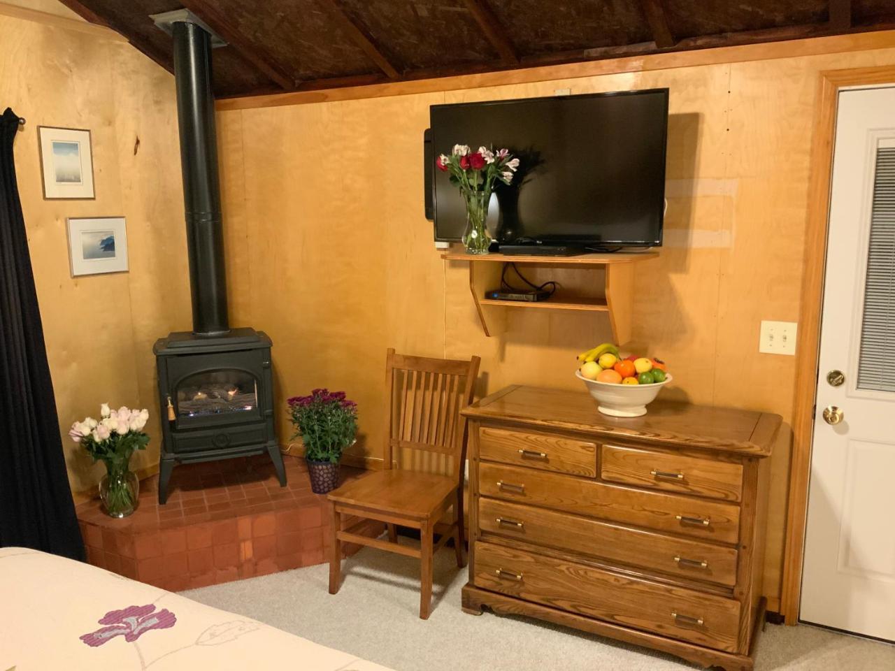 The Woods Hotel - Gay Lgbtq Cabins Guerneville Zewnętrze zdjęcie