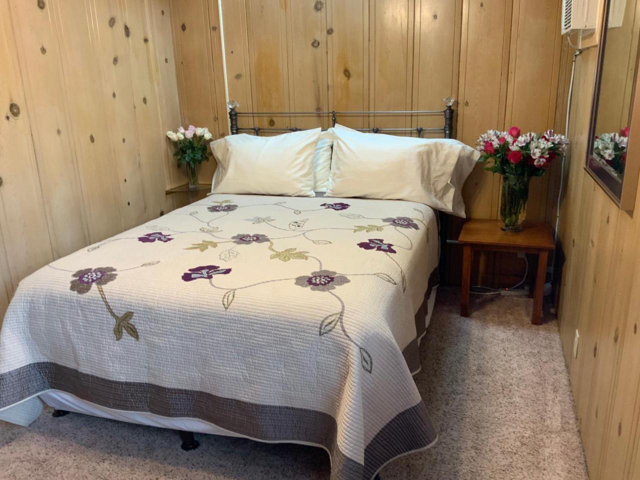 The Woods Hotel - Gay Lgbtq Cabins Guerneville Zewnętrze zdjęcie
